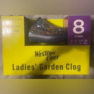SOLD 🔥 Western Chief Ladies Garden Clogs ~ Size 8